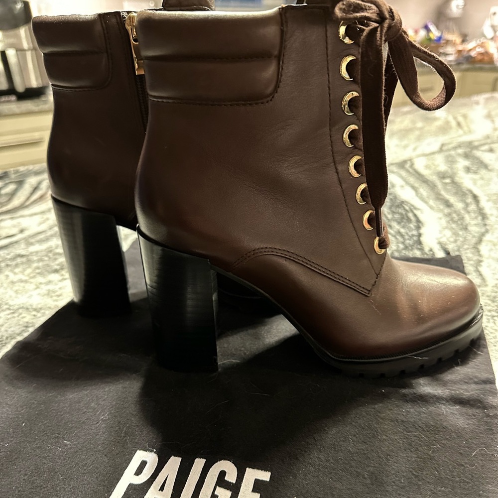 Paige brown leather boots size 7 never worn